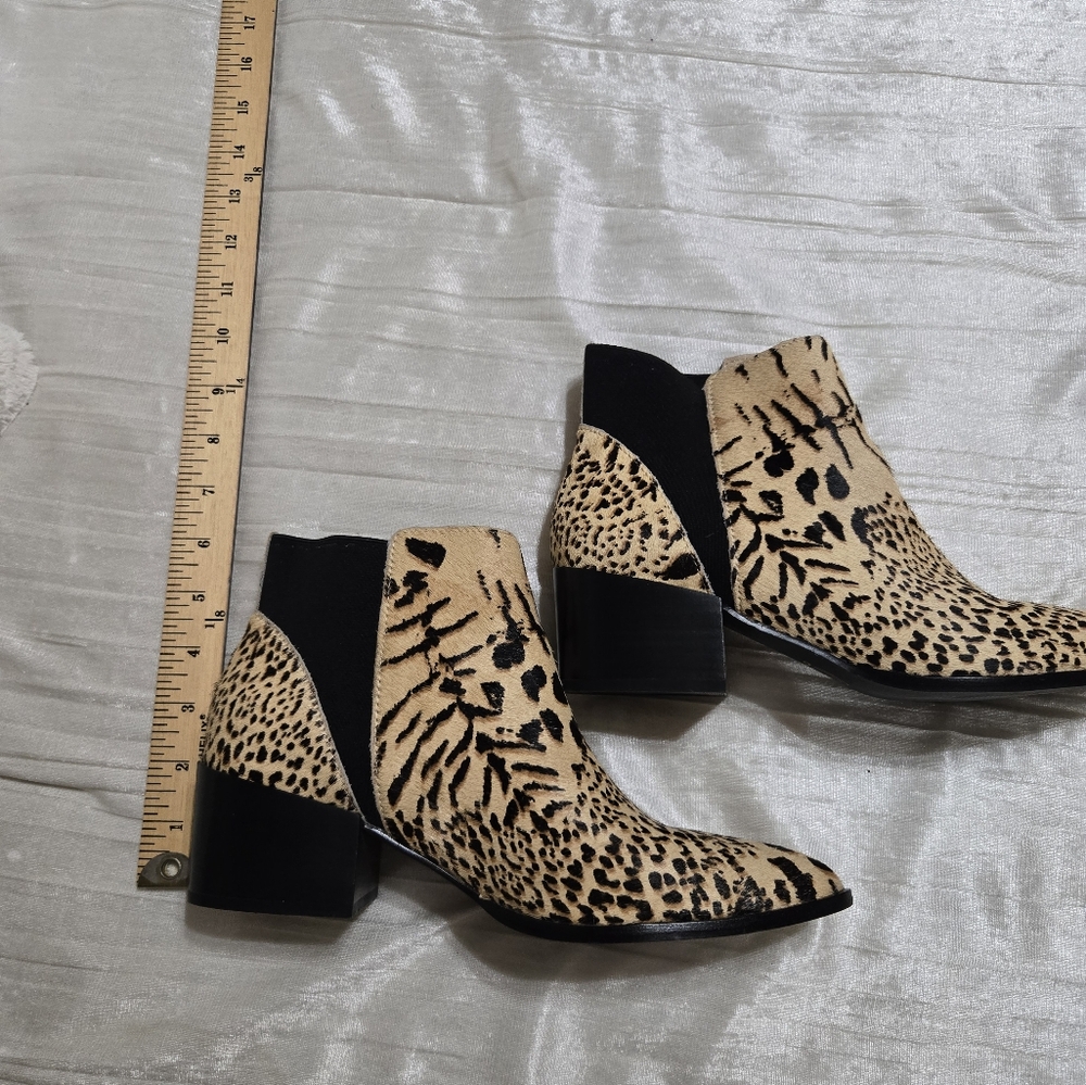 Leopard Print Ankle Boots By Chinese Laundry Size 8 EUC!! - Picture 4 of 8